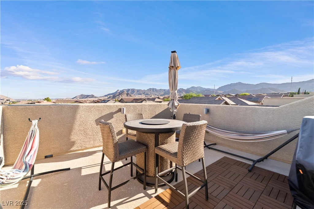 10733 Red Badge, Las Vegas, NV 89166
