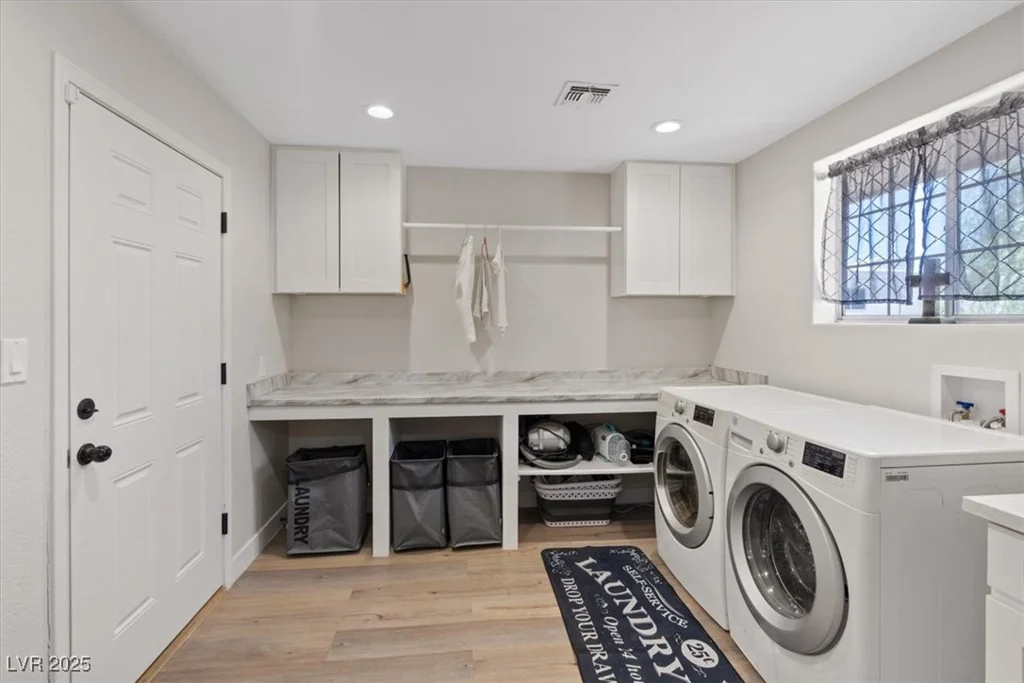 7675 Butterscotch, Las Vegas, NV 89131