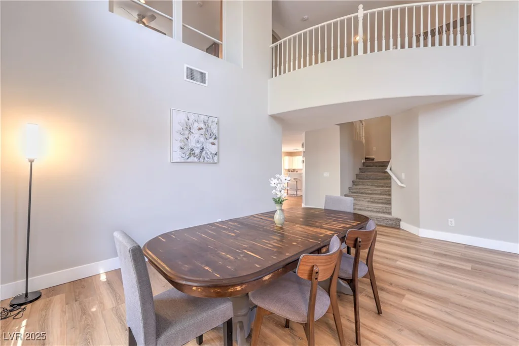 8221 Ebony Peak, Las Vegas, NV 89143