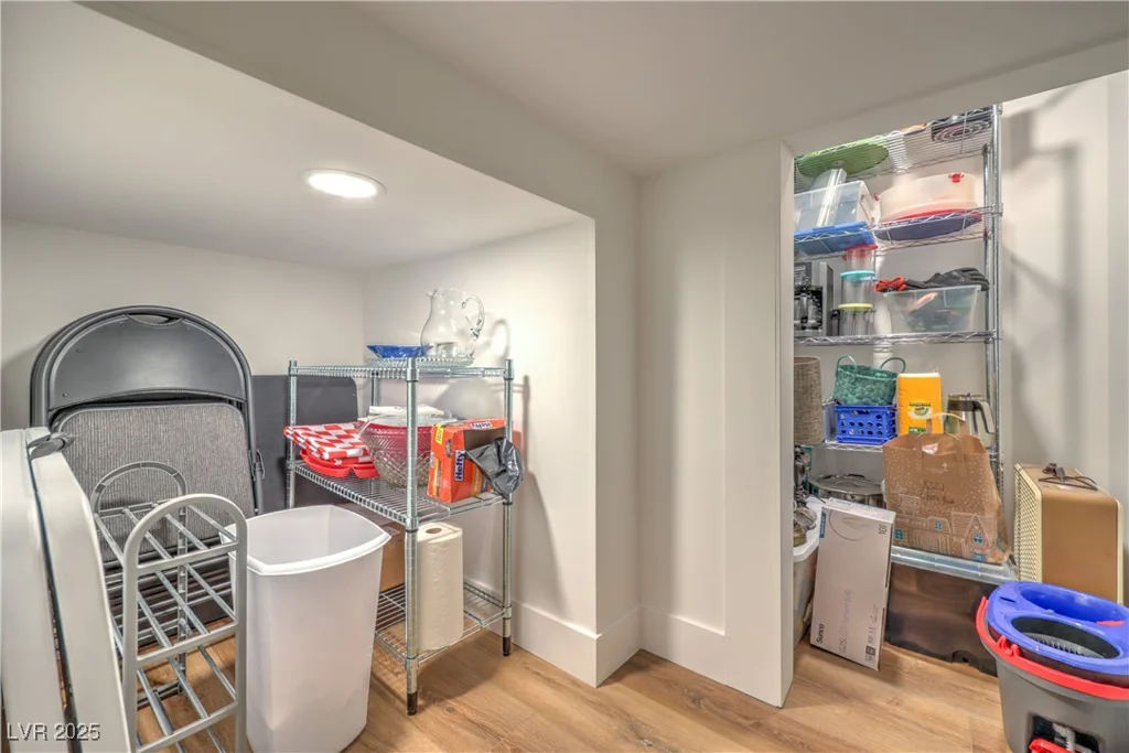 8221 Ebony Peak, Las Vegas, NV 89143