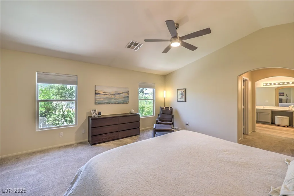 8221 Ebony Peak, Las Vegas, NV 89143