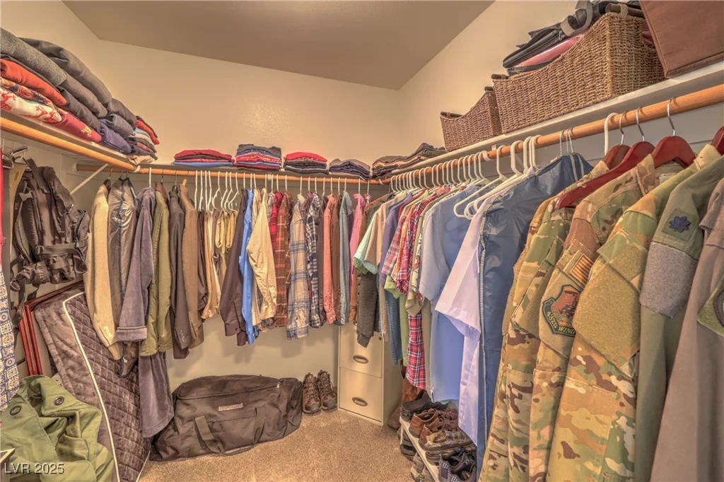 8221 Ebony Peak, Las Vegas, NV 89143