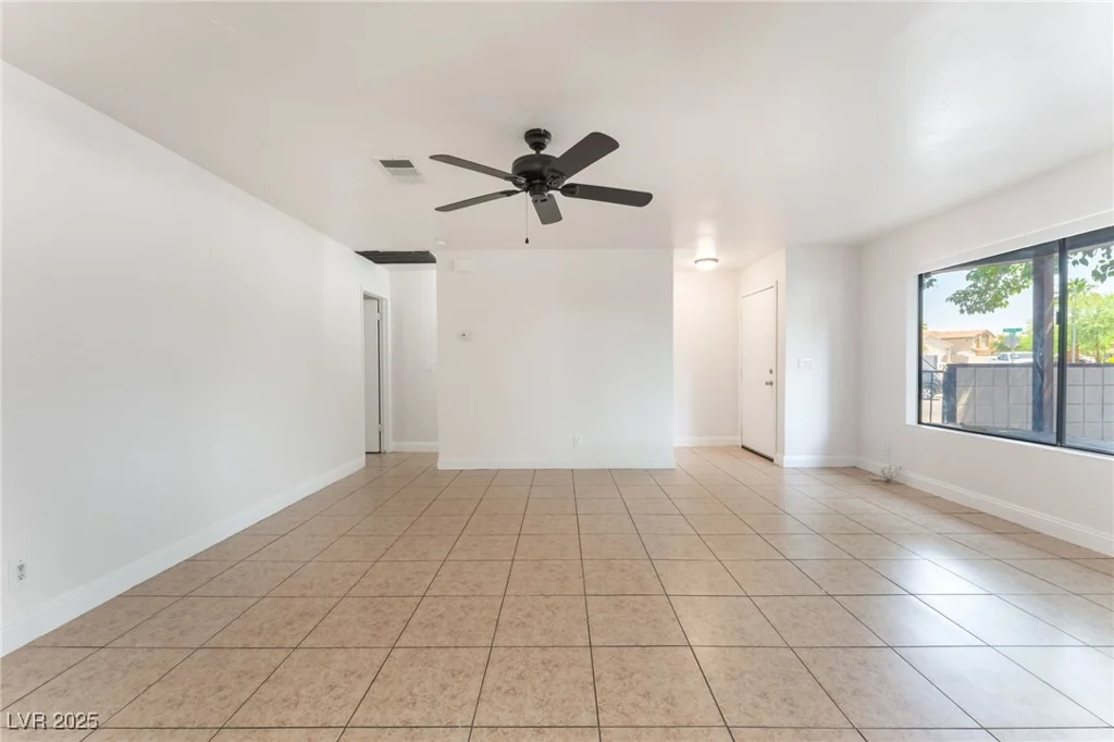 5101 Renault, Las Vegas, NV 89142