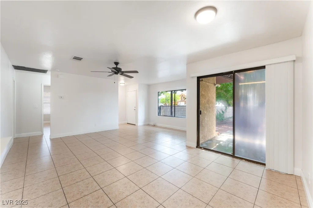 5101 Renault, Las Vegas, NV 89142