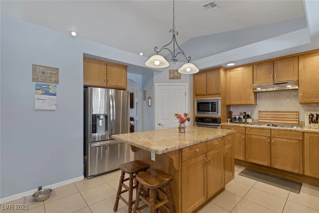9015 Tenaya, Las Vegas, NV 89113