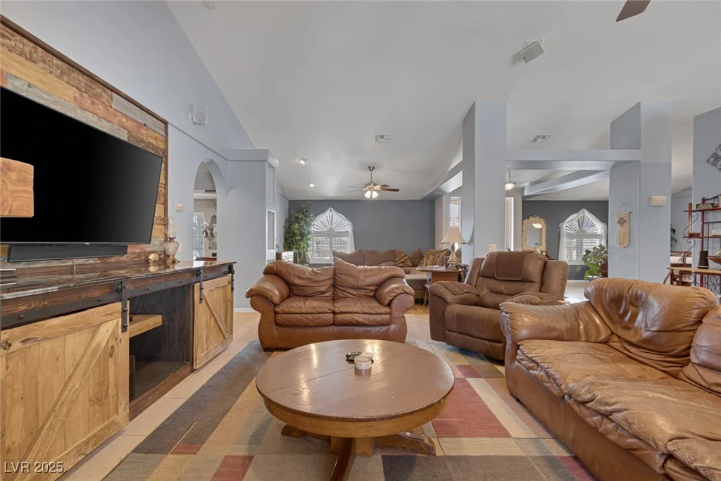 9015 Tenaya, Las Vegas, NV 89113