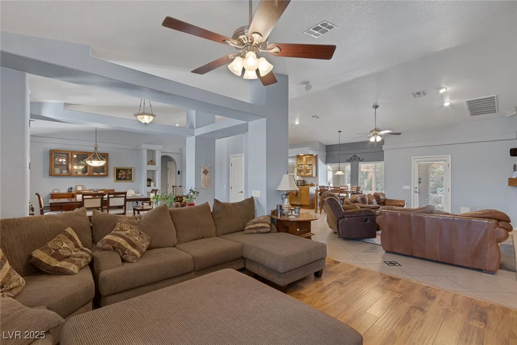 9015 Tenaya, Las Vegas, NV 89113