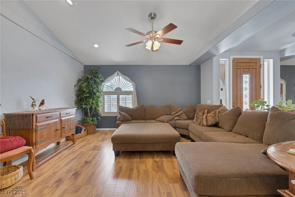 9015 Tenaya, Las Vegas, NV 89113