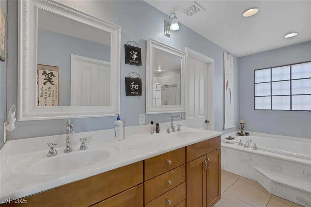 9015 Tenaya, Las Vegas, NV 89113
