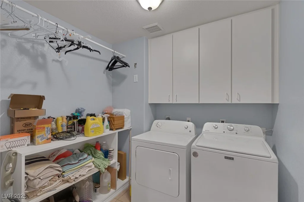 9015 Tenaya, Las Vegas, NV 89113