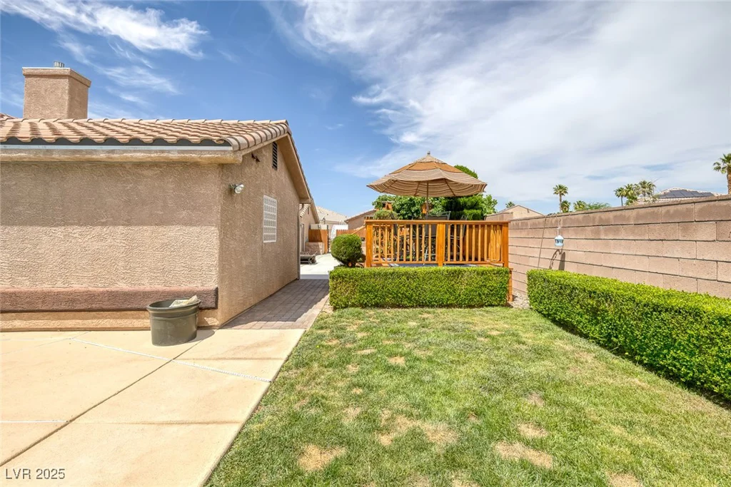 9015 Tenaya, Las Vegas, NV 89113