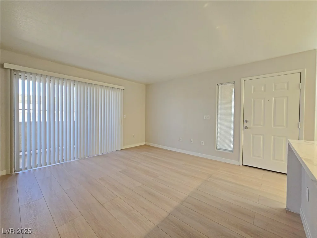 5710 Tropicana, Las Vegas, NV 89122