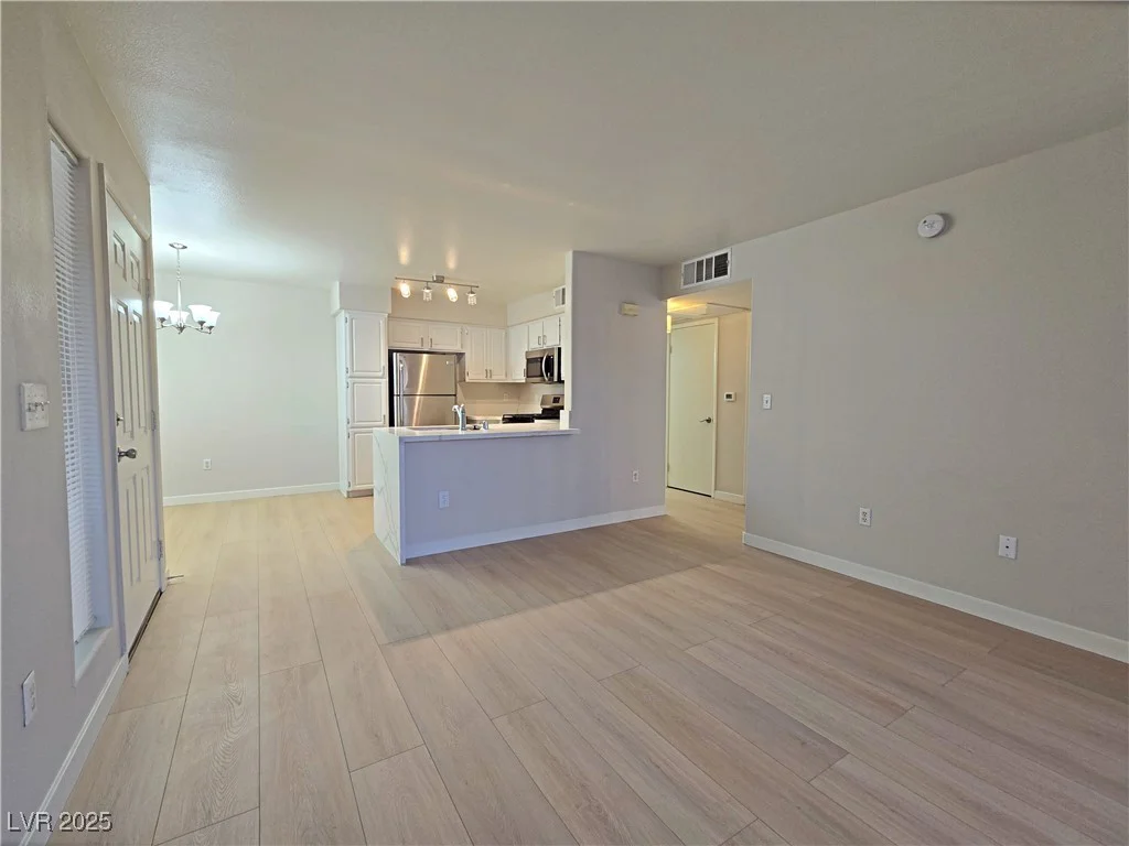 5710 Tropicana, Las Vegas, NV 89122