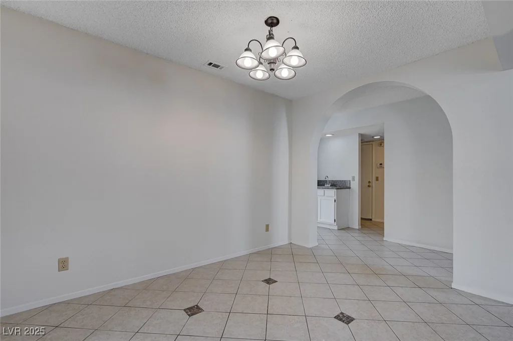 8809 Beach Front, Las Vegas, NV 89117
