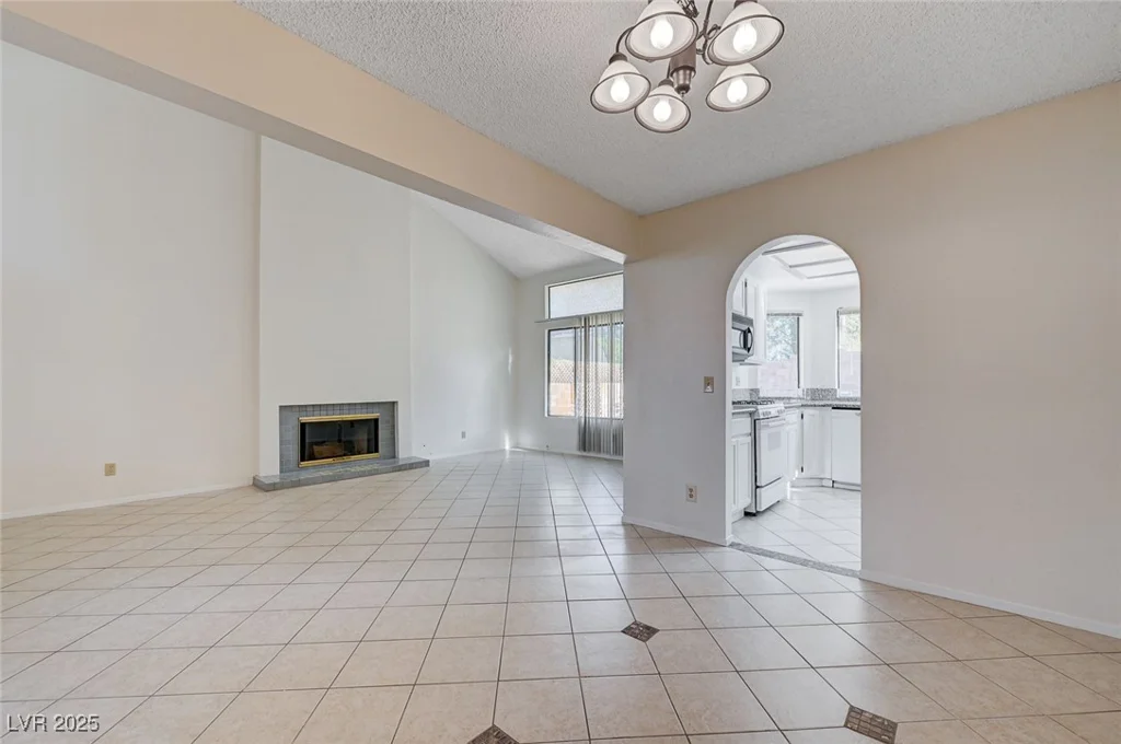 8809 Beach Front, Las Vegas, NV 89117