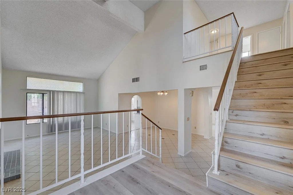 8809 Beach Front, Las Vegas, NV 89117