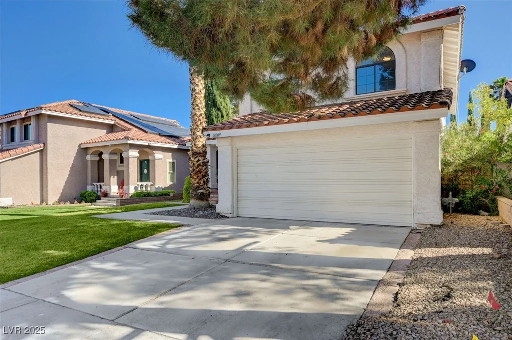 8809 Beach Front, Las Vegas, NV 89117