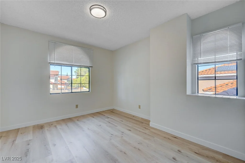 8809 Beach Front, Las Vegas, NV 89117
