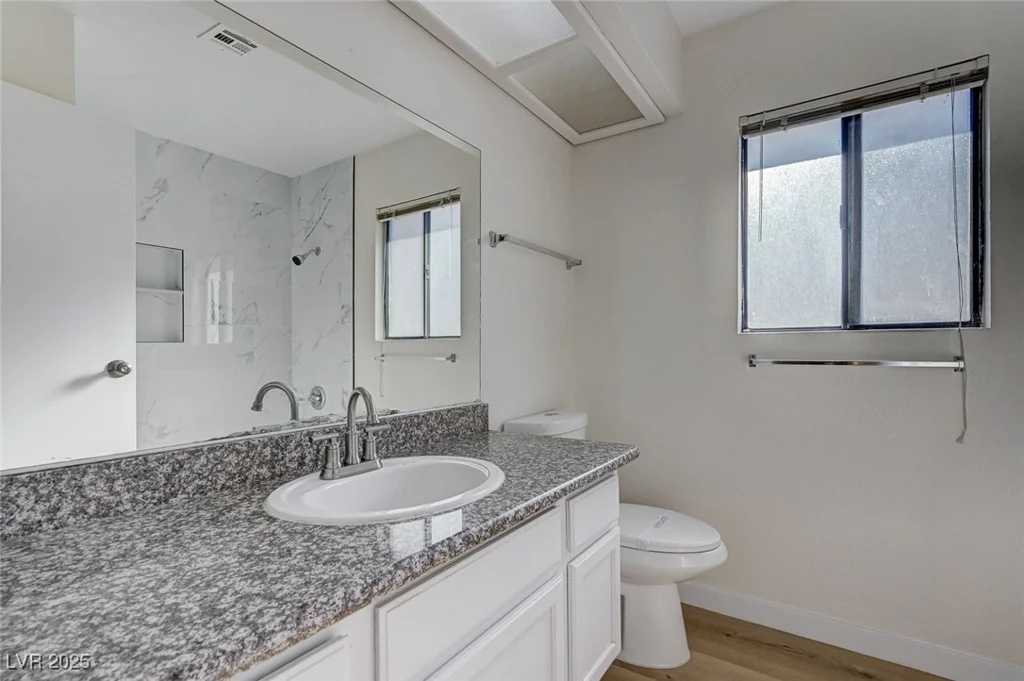 8809 Beach Front, Las Vegas, NV 89117