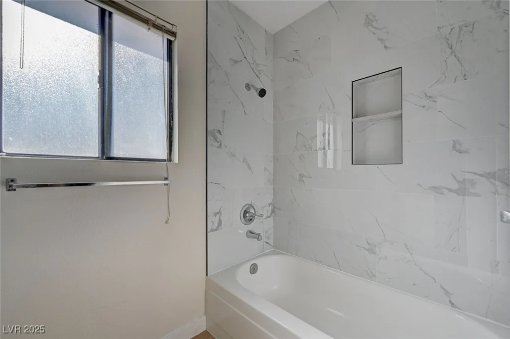 8809 Beach Front, Las Vegas, NV 89117