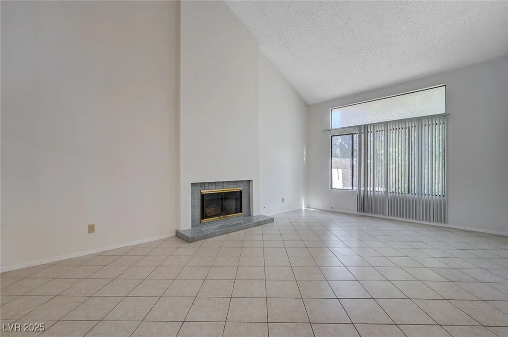 8809 Beach Front, Las Vegas, NV 89117