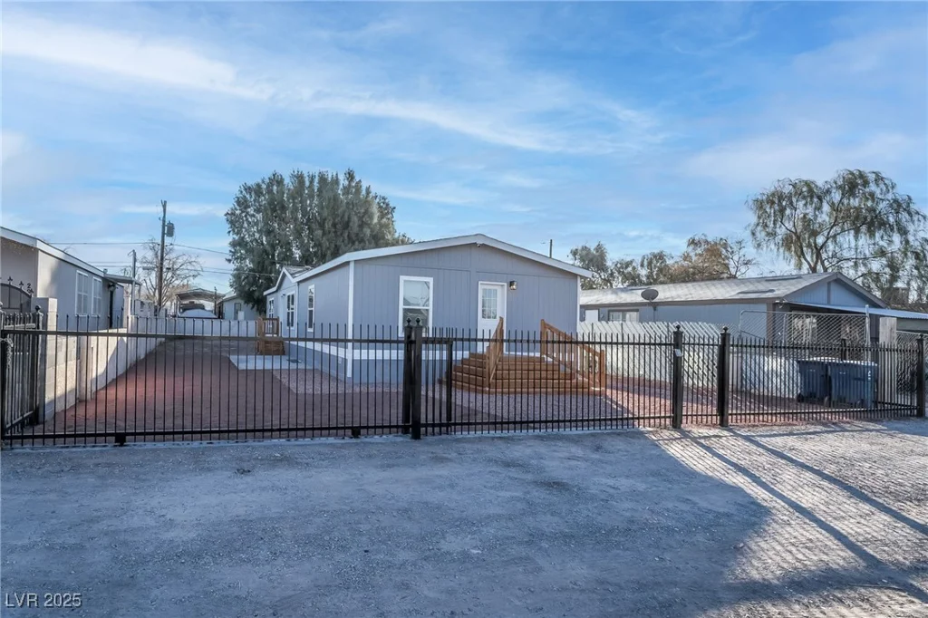 2228 Rigney, Las Vegas, NV 89156