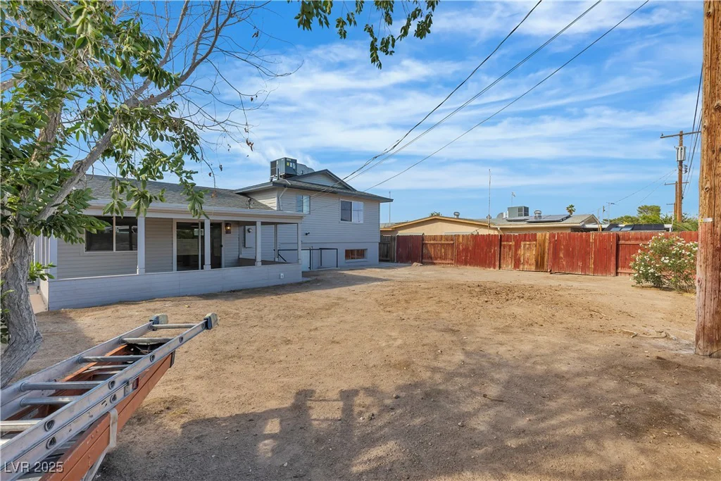 5617 Reiter, Las Vegas, NV 89108