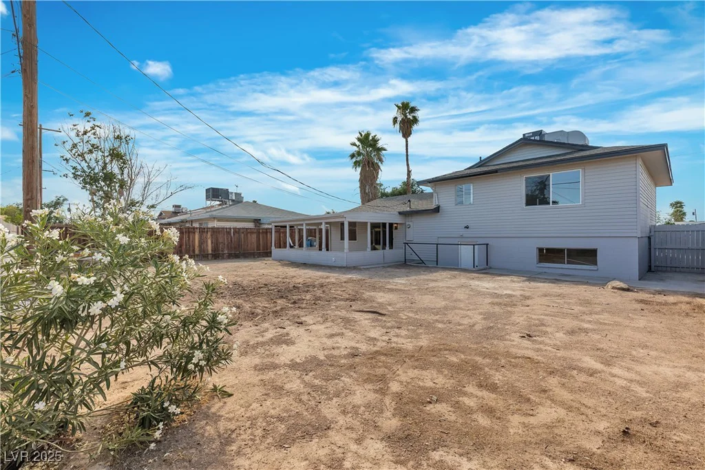 5617 Reiter, Las Vegas, NV 89108