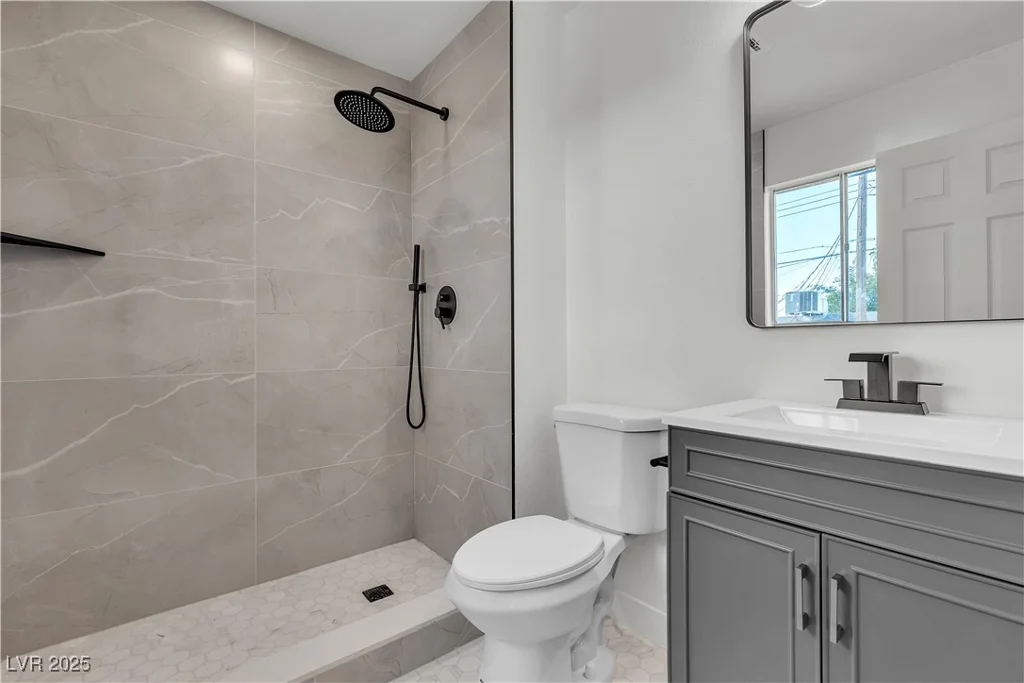 5617 Reiter, Las Vegas, NV 89108