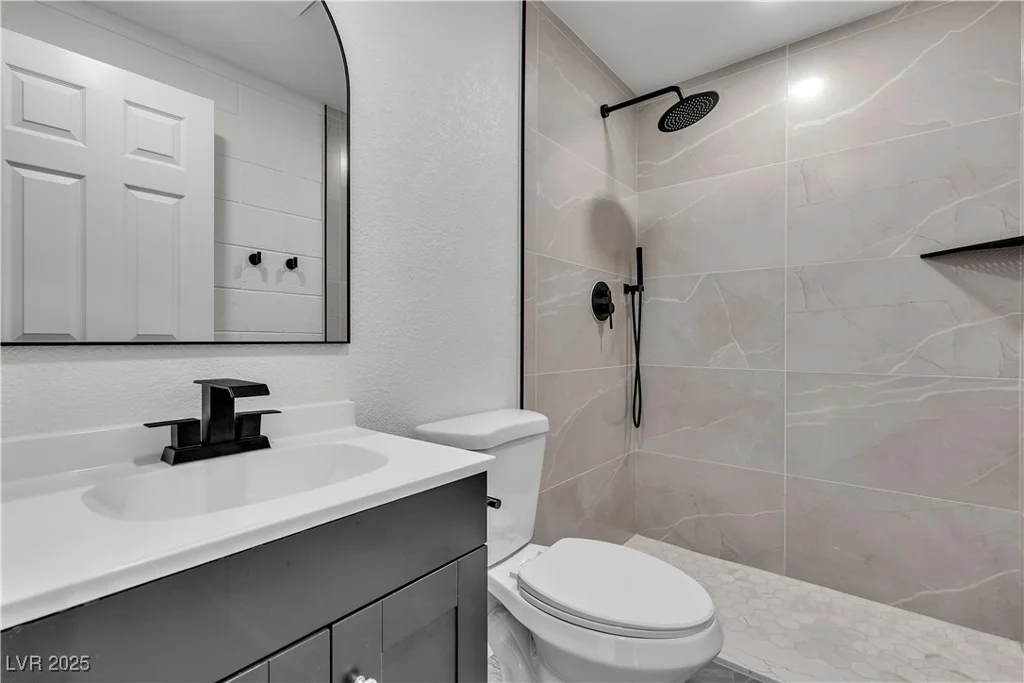 5617 Reiter, Las Vegas, NV 89108