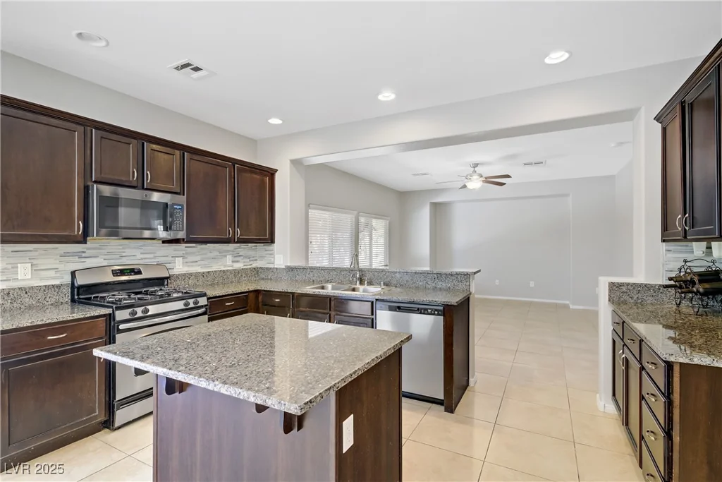 7263 Pepperbox, Las Vegas, NV 89179