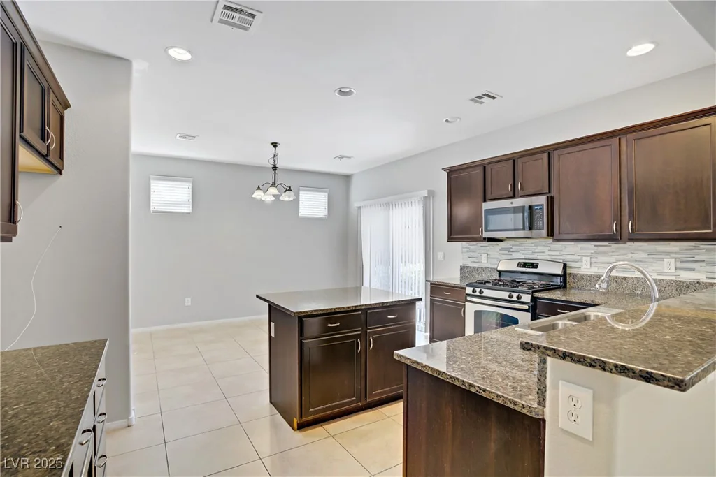 7263 Pepperbox, Las Vegas, NV 89179