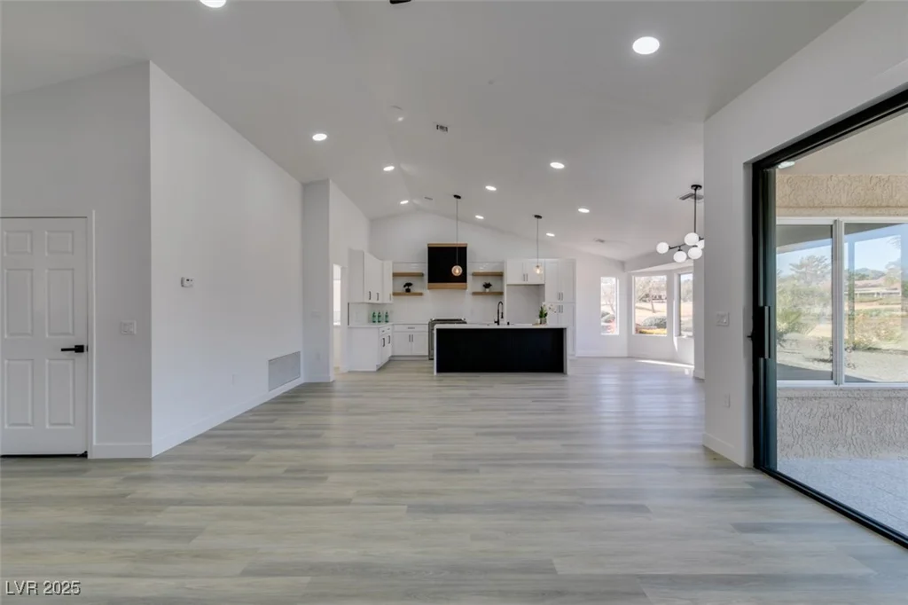 2905 Legend, Las Vegas, NV 89134