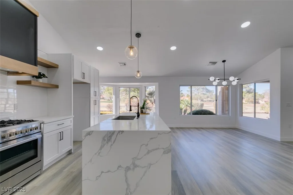 2905 Legend, Las Vegas, NV 89134