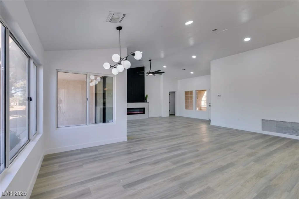 2905 Legend, Las Vegas, NV 89134