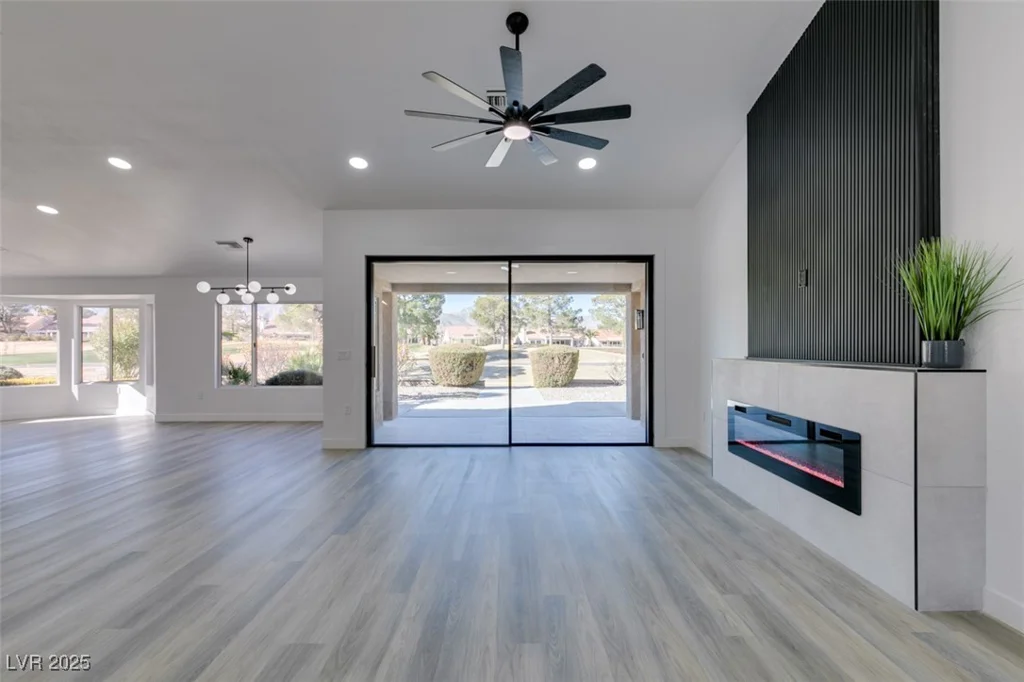 2905 Legend, Las Vegas, NV 89134