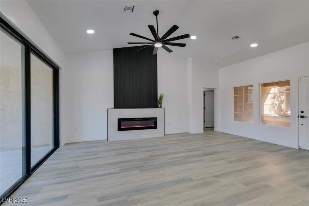 2905 Legend, Las Vegas, NV 89134