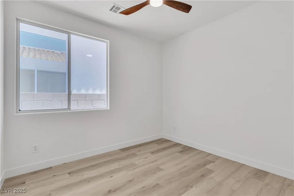 8944 Rochelle, Las Vegas, NV 89147