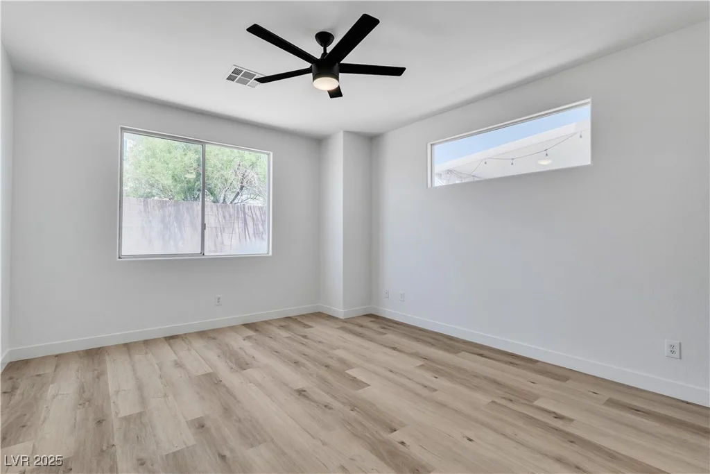8944 Rochelle, Las Vegas, NV 89147