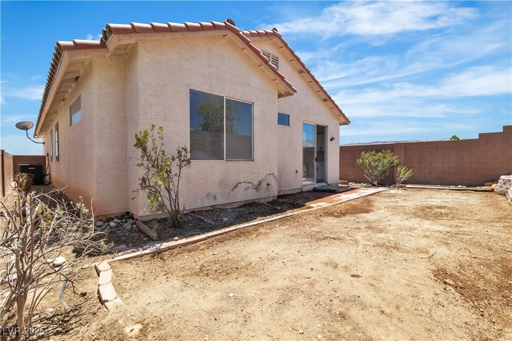 8944 Rochelle, Las Vegas, NV 89147