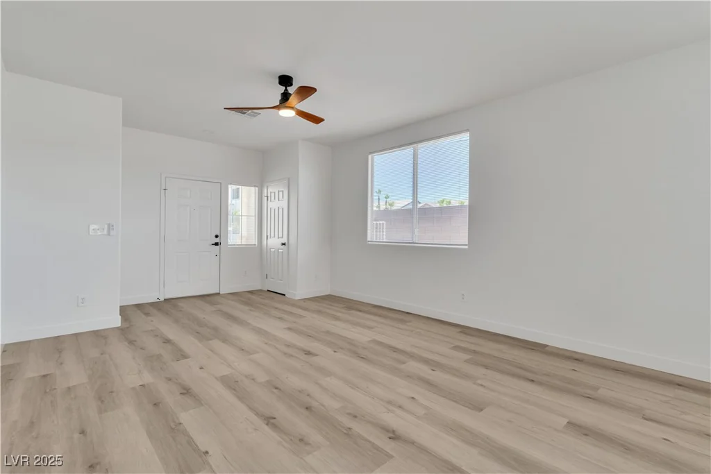 8944 Rochelle, Las Vegas, NV 89147