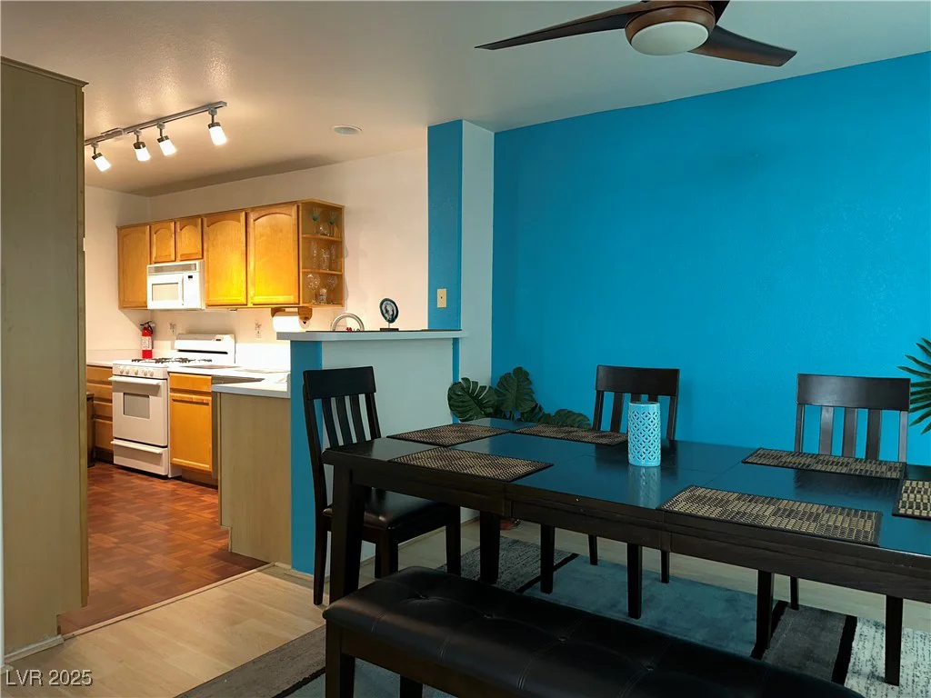 213 Luninborg, Henderson, NV 89074