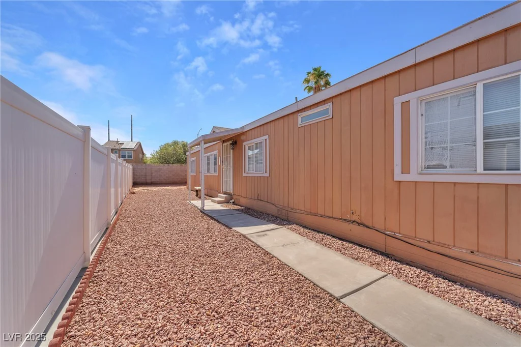 4561 Sonia Rose, Las Vegas, NV 89122