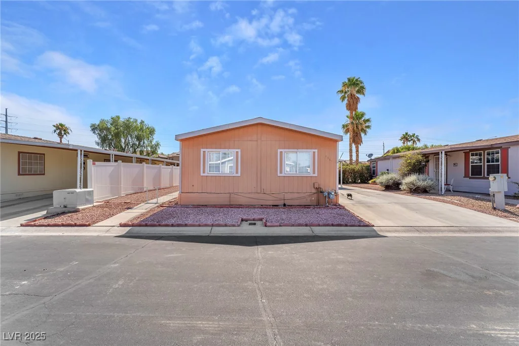 4561 Sonia Rose, Las Vegas, NV 89122