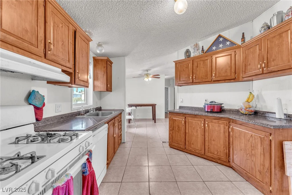 4561 Sonia Rose, Las Vegas, NV 89122
