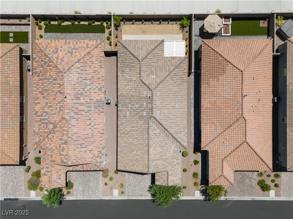 5936 Bruselas, Las Vegas, NV 89113