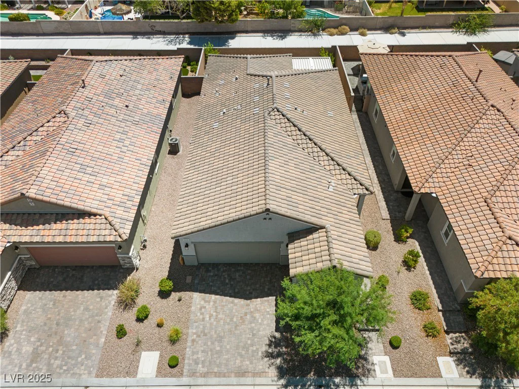 5936 Bruselas, Las Vegas, NV 89113