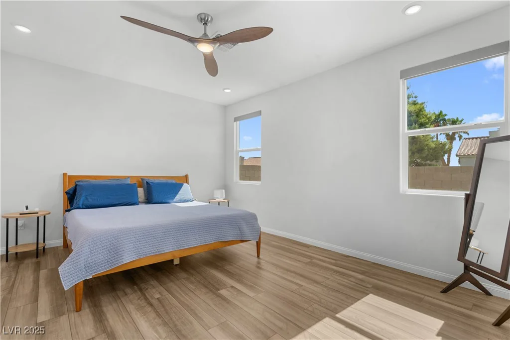 5936 Bruselas, Las Vegas, NV 89113