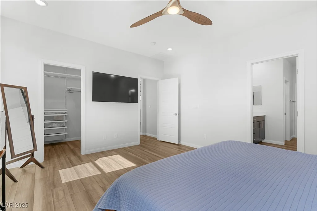 5936 Bruselas, Las Vegas, NV 89113
