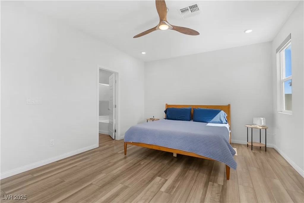 5936 Bruselas, Las Vegas, NV 89113